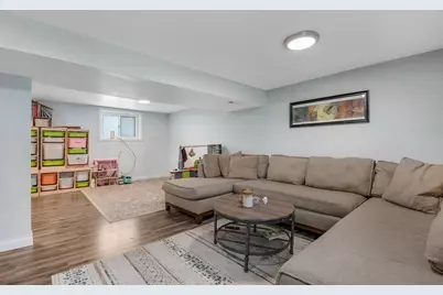 9401 S 80th Court, Hickory Hills, IL 60457 - Photo 20