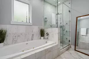 3559 W Montrose Ave, Chicago, IL 60618 - Photo 12