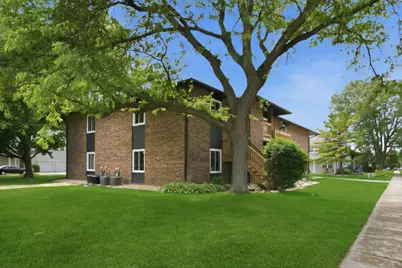 19403 Oakwood Avenue #C, Country Club Hills, IL 60478 - Photo 1