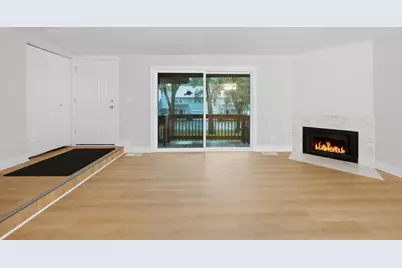 19409 Oakwood Avenue #C, Country Club Hills, IL 60478 - Photo 2