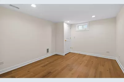 830 Deerfield Road, Highland Park, IL 60035 - Photo 12