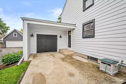 219 Jefferson Street, Geneva, IL 60134 - Photo 2