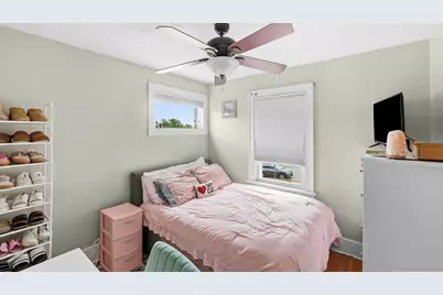 2418 Washington Street, Davenport, IA 52804 - Photo 12