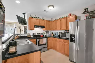 3434 Monarch Dr, Decatur, IL 62526 - Photo 12