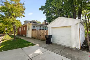 9400 S Charles St, Chicago, IL 60643 - Photo 26