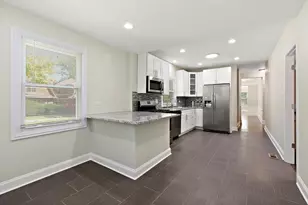 9400 S Charles St, Chicago, IL 60643 - Photo 10