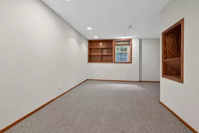 513 Pembroke Road SW, Poplar Grove, IL 61065 - Photo 22