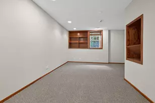 513 Pembroke Rd SW, Poplar Grove, IL 61065 - Photo 22
