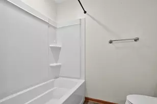 513 Pembroke Rd SW, Poplar Grove, IL 61065 - Photo 16