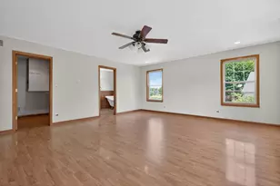513 Pembroke Rd SW, Poplar Grove, IL 61065 - Photo 10