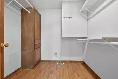 513 Pembroke Road SW, Poplar Grove, IL 61065 - Photo 14