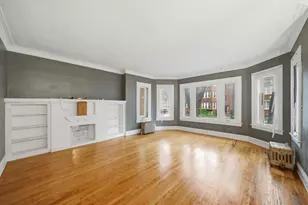 7537 S Phillips Ave, Chicago, IL 60649 - Photo 4
