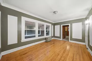 7537 S Phillips Ave, Chicago, IL 60649 - Photo 12