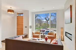 3012 N Hoyne Ave, Chicago, IL 60618 - Photo 4