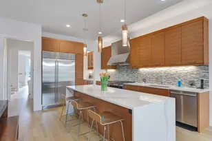 3012 N Hoyne Ave, Chicago, IL 60618 - Photo 12