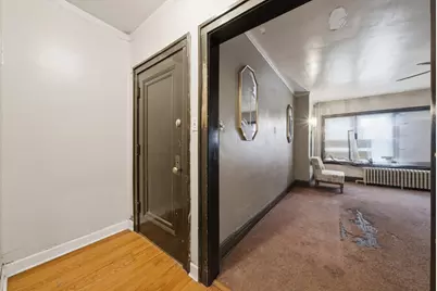 830 N Drake Avenue, Chicago, IL 60651 - Photo 10