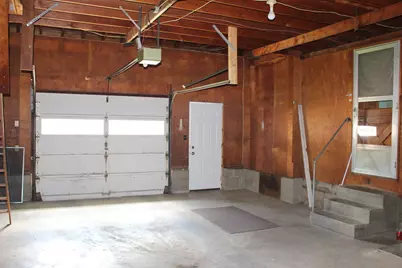 426 S Clinton Street, Clifton, IL 61727 - Photo 26