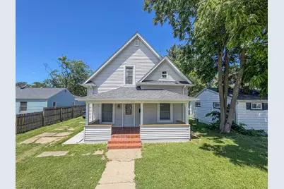 911 Forrest Street, Danville, IL 61832 - Photo 1