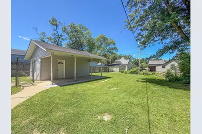 911 Forrest Street, Danville, IL 61832 - Photo 36
