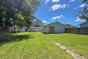911 Forrest St, Danville, IL 61832 - Photo 38