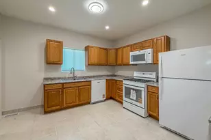 911 Forrest St, Danville, IL 61832 - Photo 14