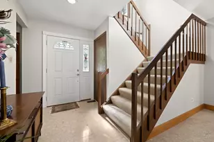 261 Sutton Ct, Bloomingdale, IL 60108 - Photo 6