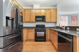 2403 W 32nd Pl, Chicago, IL 60608 - Photo 14