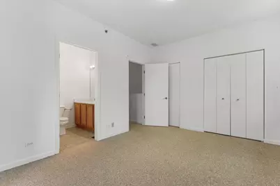 2403 W 32nd Place, Chicago, IL 60608 - Photo 18