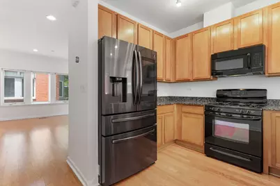 2403 W 32nd Place, Chicago, IL 60608 - Photo 12