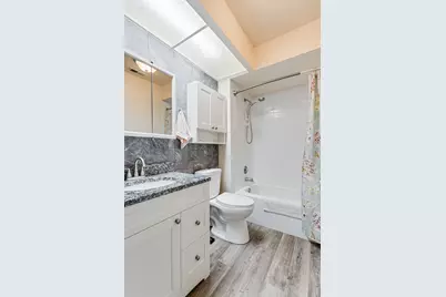 21 Wake Robin Court, Woodridge, IL 60517 - Photo 12