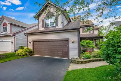 16820 W Serranda Drive, Libertyville, IL 60048 - Photo 1