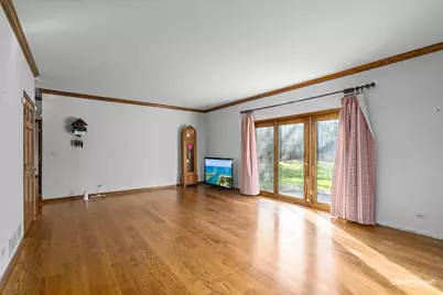 7N242 Whispering Trail, Saint Charles, IL 60175 - Photo 4