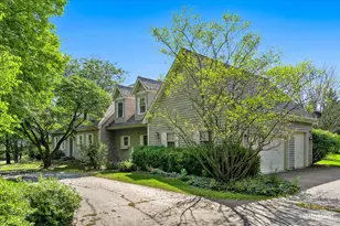 7N242 Whispering Trail, Saint Charles, IL 60175 - Photo 2