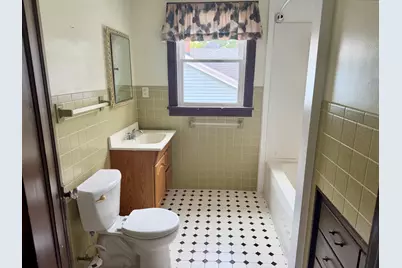 1515 7th Street, Peru, IL 61354 - Photo 8