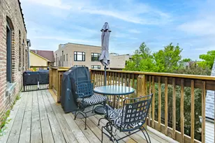 1510 W Roscoe St, Chicago, IL 60657 - Photo 14