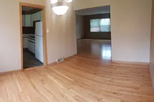 10351 Dickens St, Westchester, IL 60154 - Photo 8