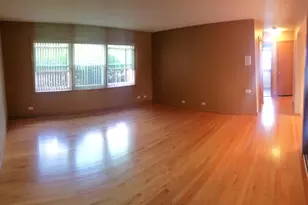 10351 Dickens St, Westchester, IL 60154 - Photo 6