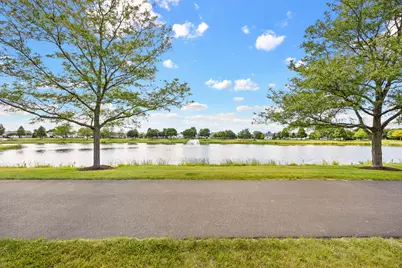 21254 Montclare Lake Drive, Crest Hill, IL 60403 - Photo 34