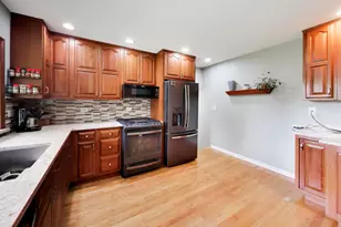3505 Winston Dr, Hoffman Estates, IL 60192 - Photo 14