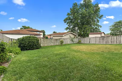 8841 167th Street, Orland Hills, IL 60487 - Photo 26