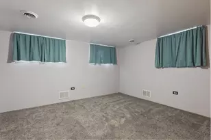 8841 167th St, Orland Hills, IL 60487 - Photo 20