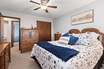 8841 167th Street, Orland Hills, IL 60487 - Photo 16