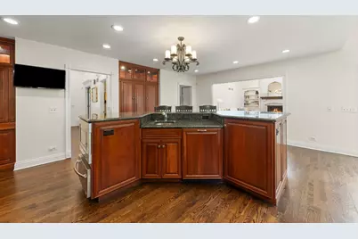 126 Stableford Drive, Glen Ellyn, IL 60137 - Photo 10