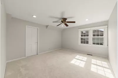 126 Stableford Drive, Glen Ellyn, IL 60137 - Photo 26