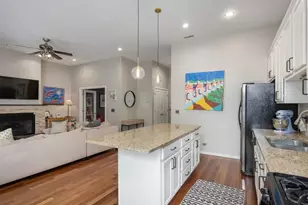 1719 N Western Ave, Chicago, IL 60647 - Photo 8