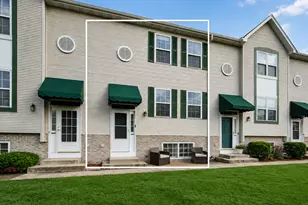 2112 Jasmine Dr, Crest Hill, IL 60403 - Photo 1