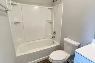 301 N Madison St, Woodstock, IL 60098 - Photo 10