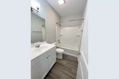 301 N Madison Street #2F, Woodstock, IL 60098 - Photo 14