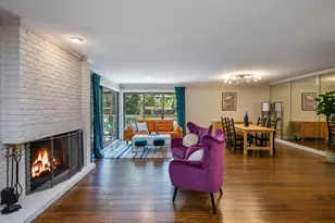 917 Royal Blackheath Ct, Naperville, IL 60563 - Photo 4
