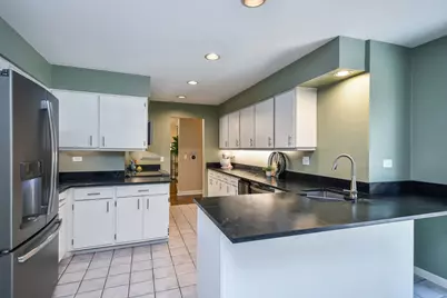 917 Royal Blackheath Court, Naperville, IL 60563 - Photo 12